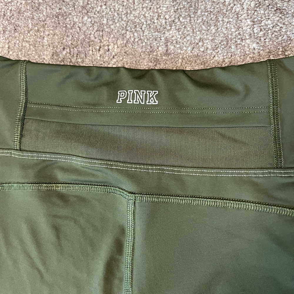 Victoria’s Secret PINK Ultimate Featherweight Leggings - Picture 4 of 9